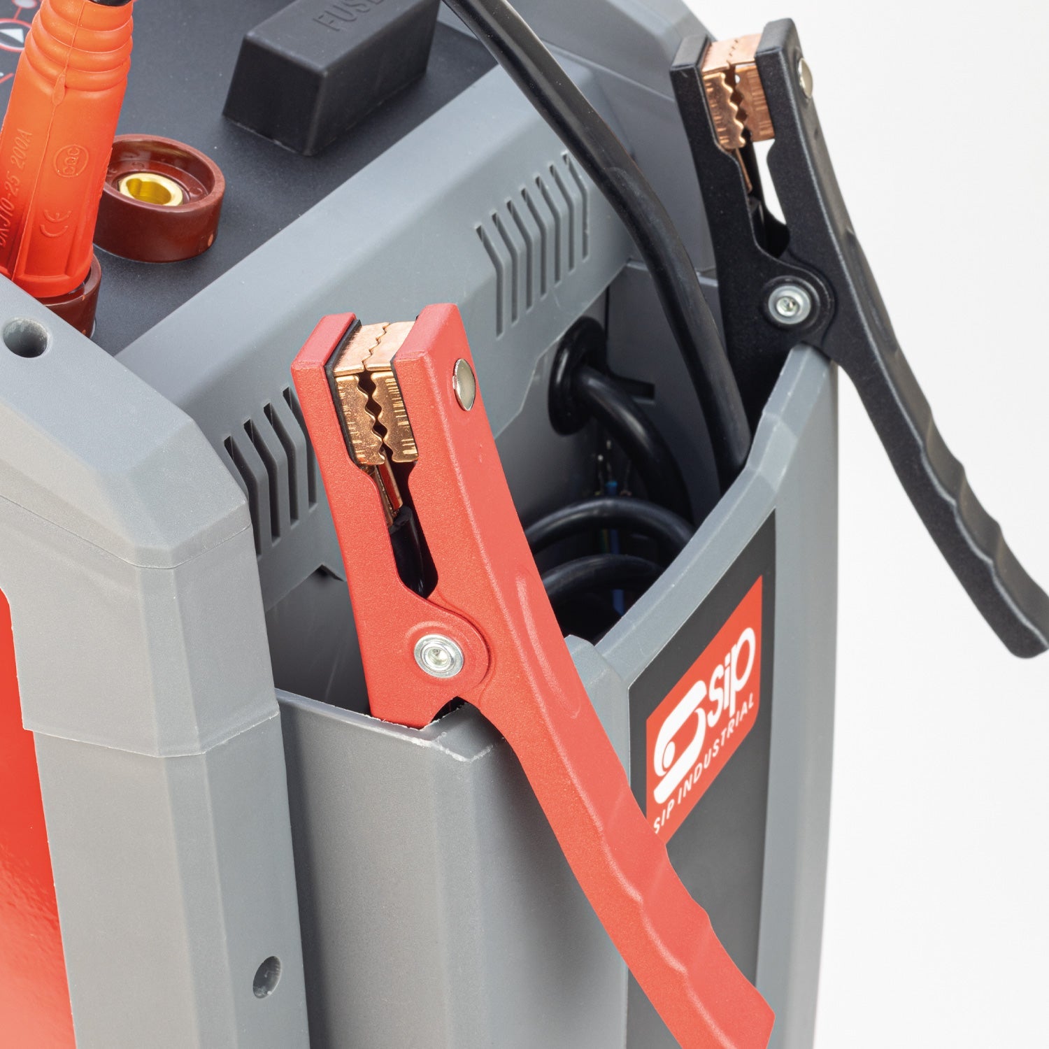 SIP STARTMASTER DSC600B Digital Starter/Charger, 620/30A (03587) (Factory Refurbished XSHOW)
