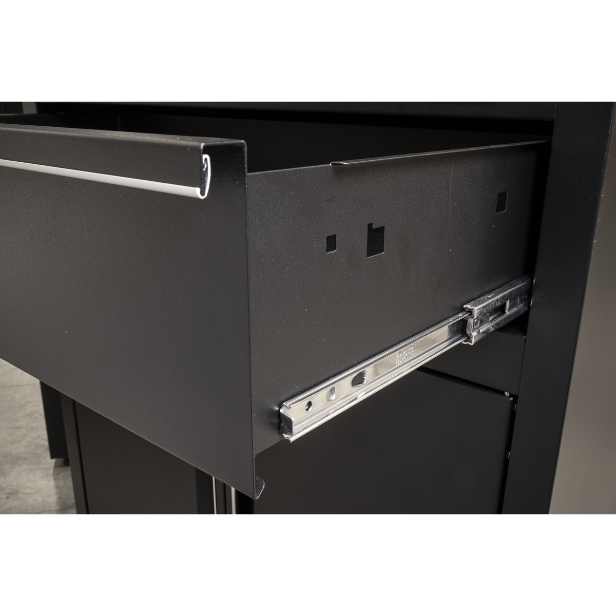 Superline PRO® Rapid-Fit Modular Wall & Base Cabinet with Drawer (Factory Refurbished B)