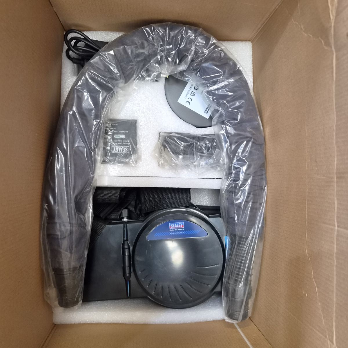 Auto Darkening Welding Haelmet with TH2 Powered Air Purifying Respirator (PWH616) (Factory Refurbished C)
