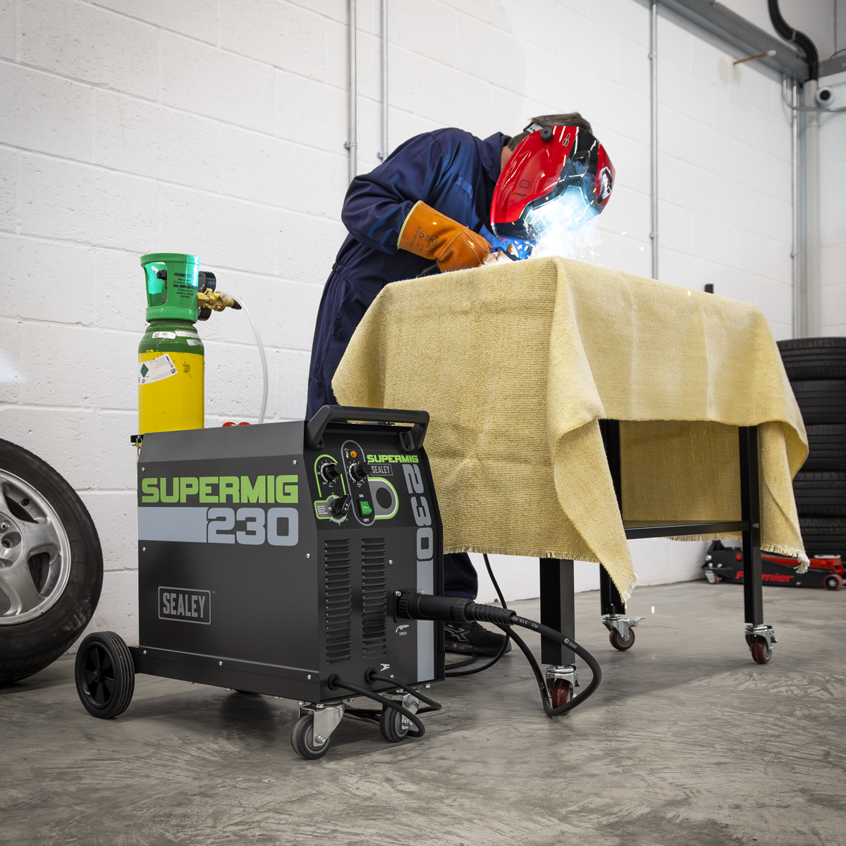 Professional Gas/Gasless MIG Welder with Euro Torch, 230A (SUPERMIG230) (Factory Refurbished B)