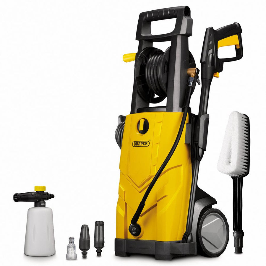 High-pressure washer for vehicle and workshop cleaning