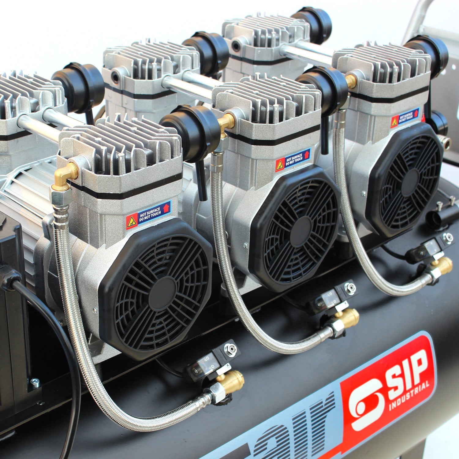 SIP QT AIR DD 200L Ultra Low Noise Oil-Free Direct Drive Air Compressor, 4.5hp (05498) (Factory Refurbished XSHOW)