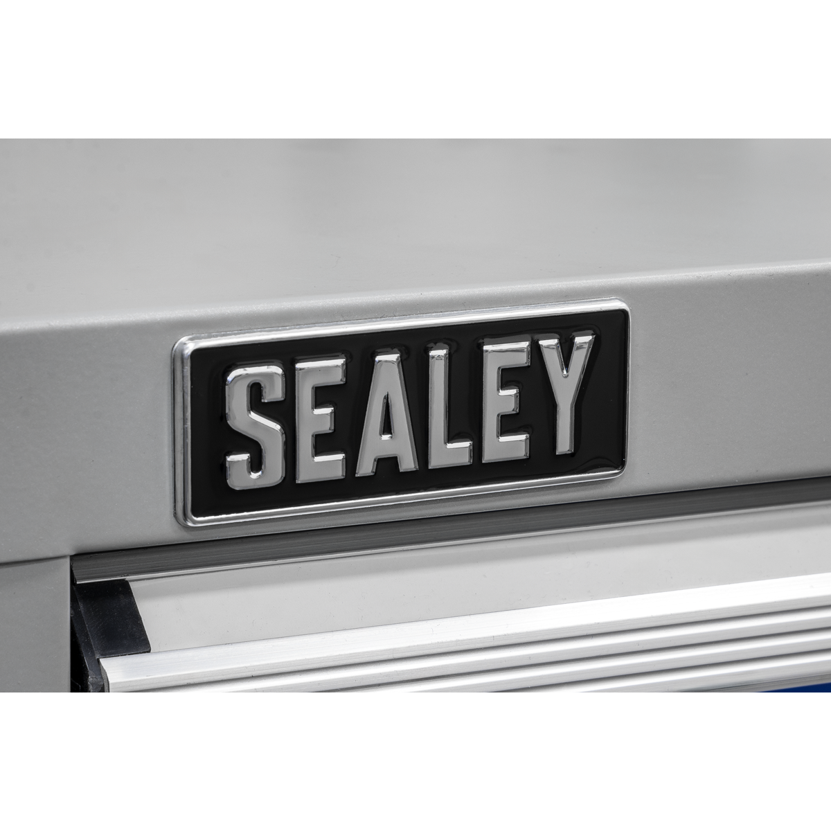 Premier Industrial™ Double Drawer Unit for API Series Workbenches (Factory Refurbished C)
