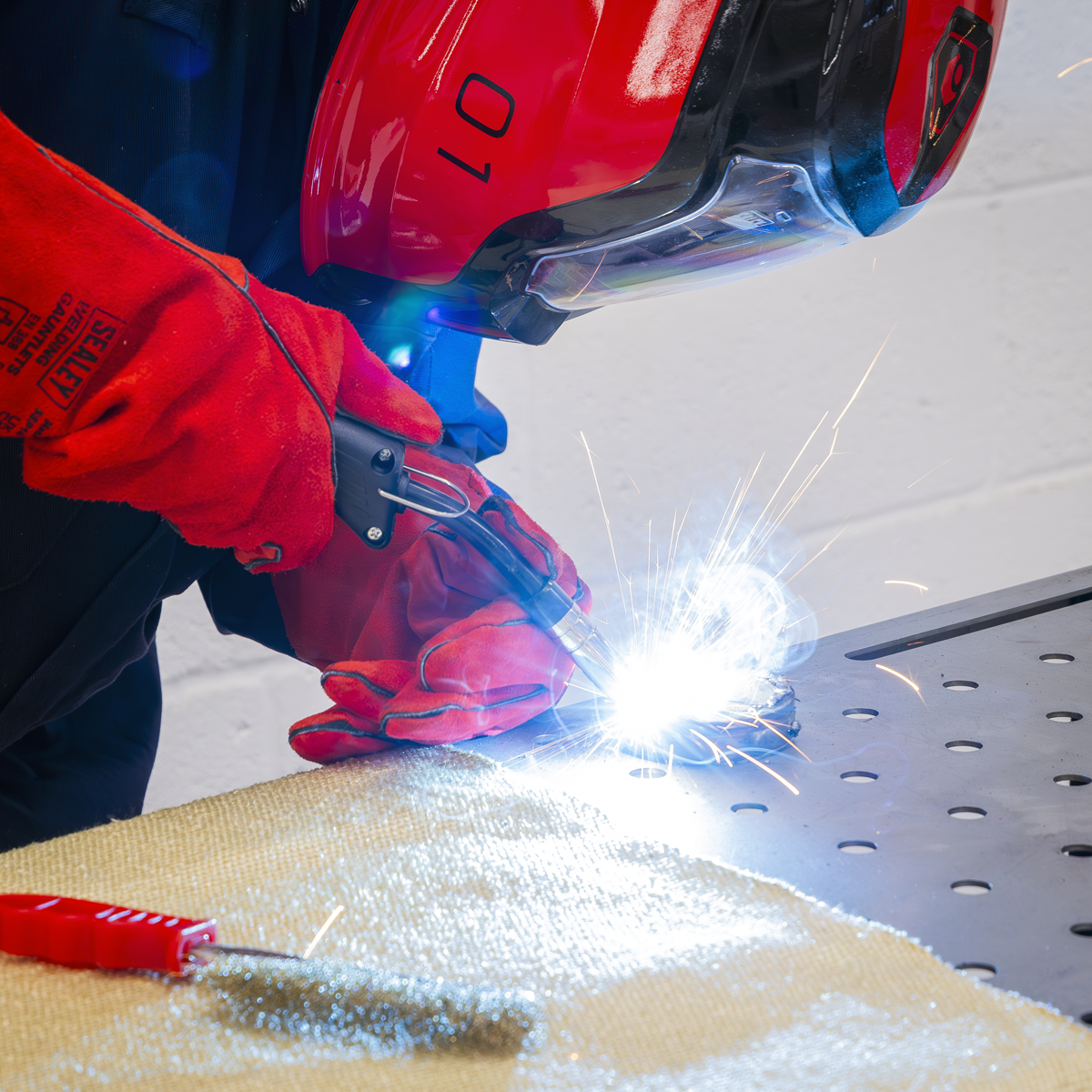 Professional Gas/Gasless MIG Welder, 150A (SUPERMIG150) (Factory Refurbished B)